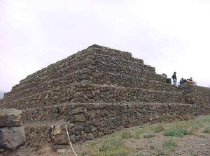 piramide_guimar